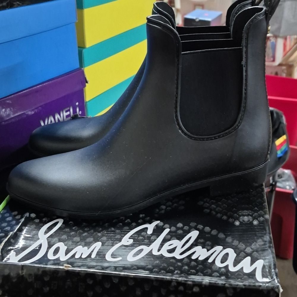 Sam Edelman Tinsley 12M Black rain boots - New